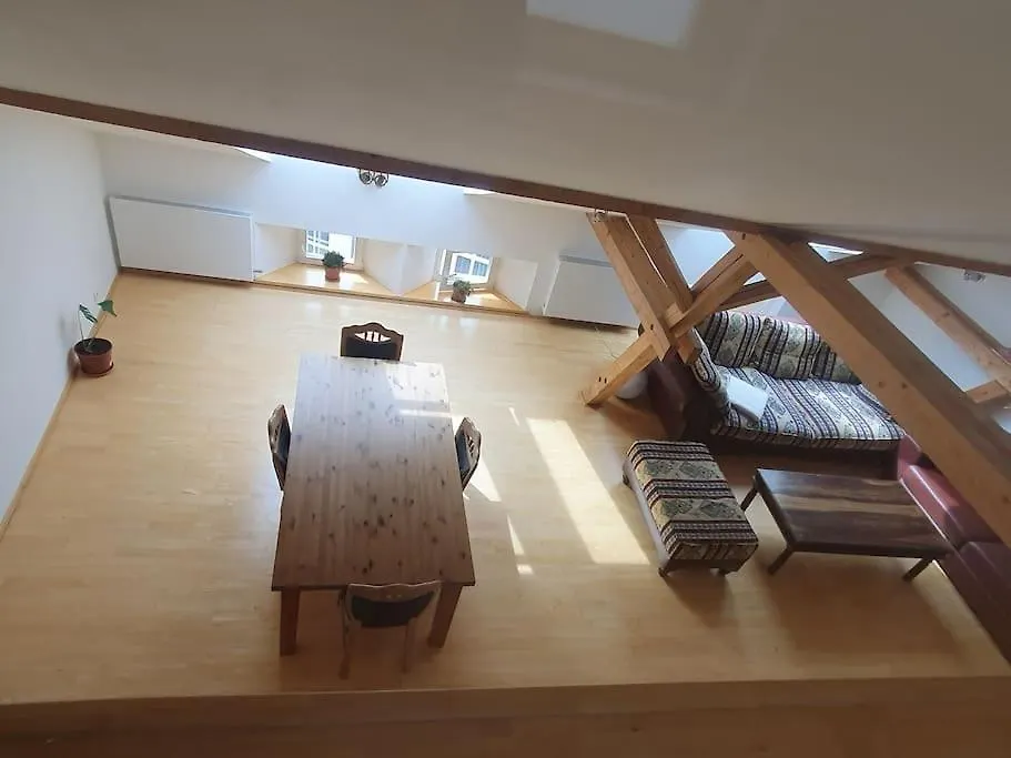 Loft Apartament Maiselova 프라하 체코